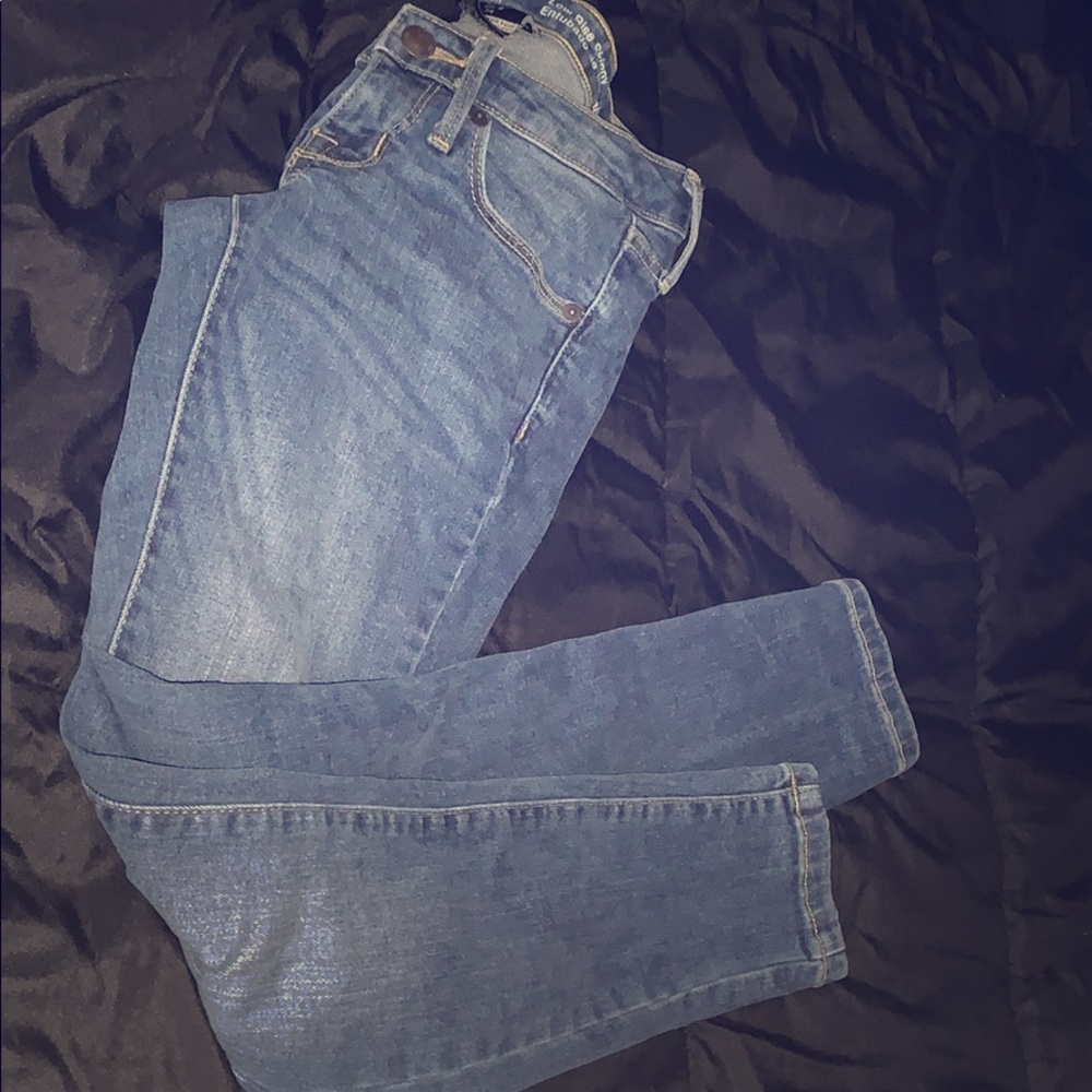 MOSSIMO SKINNY JEANS